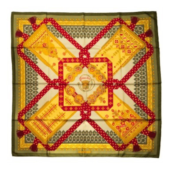 Authentic VINTAGE HERMES SQUARE SILK SCARF - Picture 1 of 1